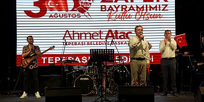 ZAFER BAYRAMI COŞKUSU TEPEBAŞI’NDA YAŞANDI